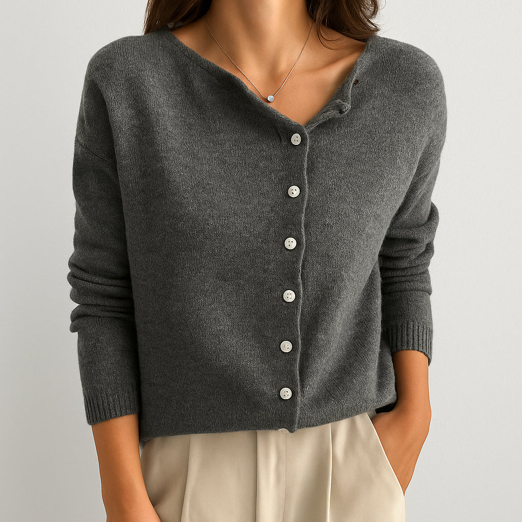Damen Asymmetrischer Strickpullover | Perlenknopfleiste
